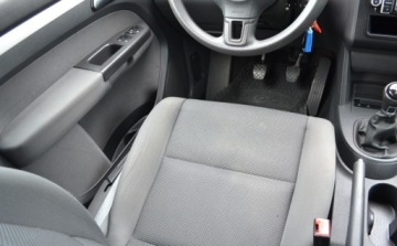 Volkswagen Touran II 1.6 TDI 105KM 2014 Volkswagen Touran Bezwypadkowy - Serwis - OPLACONY - Bez Korozji 1.6 105KM, zdjęcie 28