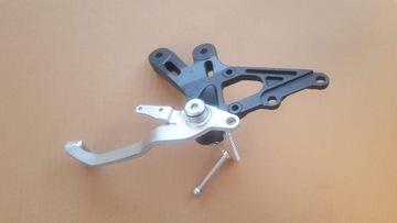 YAMAHA YZF-R7 2022 2023 КОМПЛЕКТ ПОДНОЖКИ ПЕРЕДНЕЙ ПРАВОЙ
