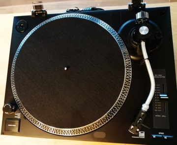 Двойной USB-проигрыватель DT250