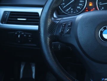 BMW Seria 3 E90-91-92-93 Coupe E92 320i 170KM 2008 BMW 3 320 i, Xenon, Klima, Klimatronic, Tempomat, zdjęcie 18