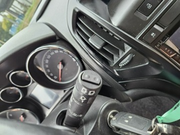 Opel Astra J Hatchback 5d 1.4 Turbo ECOTEC 120KM 2011 Opel Astra Opłacona Zdrowa Zadbana Serwisowana, zdjęcie 16