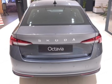 Skoda Octavia IV Liftback 1.5 TSI EVO 150KM 2026 SKODA Octavia Essence 1.5 TSI mHEV DSG Sedan 150KM 2026, zdjęcie 2