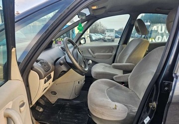 Citroen Xsara Picasso 2003 Citroen Xsara Picasso Citroen Xsara Picasso 1.6 16V Magic 1.6 Benzyna, zdjęcie 4