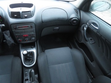 Alfa Romeo 147 Hatchback 1.9 MultiJet 8v 120KM 2008 Alfa Romeo 147 1.9 JTD, Klima, zdjęcie 7