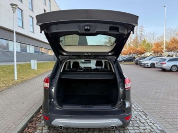 Ford Kuga II SUV 1.5 EcoBoost 150KM 2015 Ford Kuga Asystent ParkowaniaPDCEl. KlapaPodgrzewana szybaWzorowy Stan, zdjęcie 25