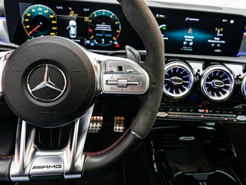 Mercedes Klasa A W177/V177 Sedan AMG 2.0 AMG 35 306KM 2021 MERCEDES-BENZ A Klasa A 35 AMG Sedan 2.0 306KM 2021, zdjęcie 17