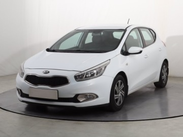 Kia Ceed II pro_cee´d 1.6 CRDi 128KM 2014 Kia Ceed 1.6 CRDi, Salon Polska, Serwis ASO, zdjęcie 1