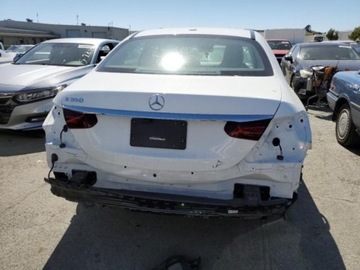 Mercedes Klasa E W213 2021 Mercedes-Benz Klasa E 350, 2021r., 2.0L 2.0 Benzyna 255KM, zdjęcie 5