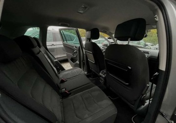 Volkswagen Tiguan II SUV 2.0 TDI 150KM 2017 Volkswagen Tiguan 2.0 TDI 150KM DSG NAVI bezwypadkowy kamera, zdjęcie 15