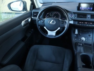 Lexus CT Hatchback 5d Facelifting 2017 200h 136KM 2019 Lexus CT 200h, Salon Polska, 1. Właściciel, zdjęcie 6