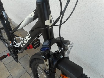 aluminiowy rower CUBE NATURE koła 28 27 biegów