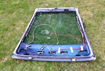 PORSCHE 928 1983 ЗАДНЯЯ КРЫШКА БАГАЖНИКА