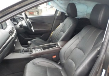 Mazda 3 III Hatchback Facelifting 2.0 SKYACTIV-G I-ELOOP 165KM 2018 Mazda 3 Okazja 2.0 Benzyna 165KM, zdjęcie 24