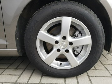 Volkswagen Golf Plus II 1.6 TDI-CR DPF BlueMotion 105KM 2011 Volkswagen Golf Plus 1.6 TDI 105KM # Klimatronic #, zdjęcie 23