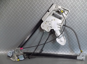 ОКНО ПЕРЕДНЕЕ ПРАВОЕ RANGE ROVER L322