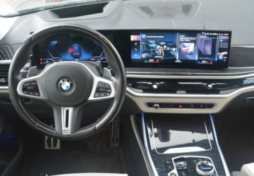 BMW X7 SUV M 4.0 M50i 530KM 2022 BMW X7 m60i xDrive Dealer BMW Bonkowscy 4.4 Benzyna 530KM, zdjęcie 5