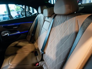Mercedes Klasa E W214 Sedan 2.0 200 204KM 2025 E Klasa 200 4-Matic AMG 2.0 (204KM) 2025, zdjęcie 14