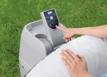 Бассейн с гидромассажем в саду Aruba Bestway 60061