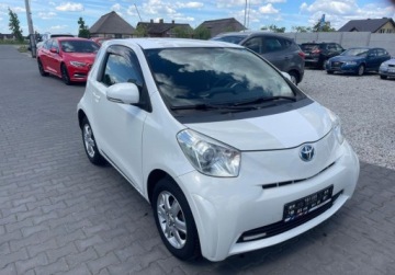 Toyota iQ 1.0 VVT-i 68KM 2009 Toyota iQ 1.0 benz ,bezwypadek,AUTOMAT ,Niski pot przebieg ,klimatyzacja s, zdjęcie 5