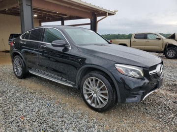Mercedes GLC C253 2017 Mercedes-Benz GLC Coupe 300 4Matic 2017 2.0l 2.0 Benzyna 241KM, zdjęcie 4