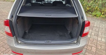 Skoda Octavia II Kombi 1.6 TDI CR DPF 105KM 2011 Skoda Octavia Wzorowa - Bezwyoadkowa - Nawigacja - Zarejestrowana 1.6, zdjęcie 17
