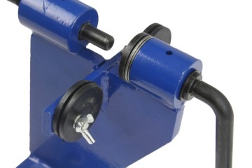 УСТРОЙСТВО ДЛЯ КЛЕПКИ ЦЕПЕЙ ПРЕСС-НАЗНАЧИТЕЛЬНЫЙ СТАНОК