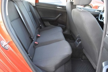 Volkswagen Polo V Hatchback 3d Facelifting 1.0 75KM 2017 Volkswagen Polo SalonPL 75KM MPI Trendline Pakiety Czujniki x2 Klimatyzajc, zdjęcie 29