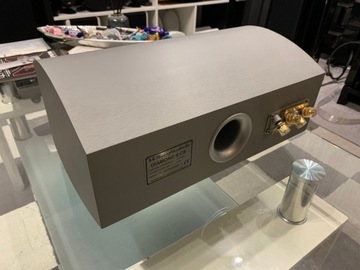 Центральный динамик Wharfedale Diamond 9.CS в идеальном состоянии серебристо-серый