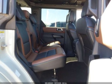 Ford Bronco VI 2024 Ford Bronco Outer Banks 2024 2.3 Benzyna 275KM, zdjęcie 12