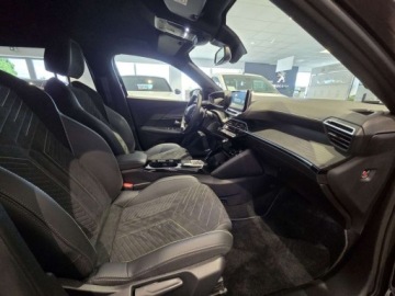Peugeot 2008 II SUV Facelifting 1.2 Hybrid 145 145KM 2025 Peugeot 2008 Hybrid mHEV GT e-DCS6 145KM SalonPL Gwarancja Dealer Vat23, zdjęcie 6