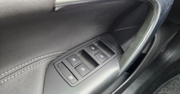 Opel Insignia I Country Tourer 1.6 Turbo ECOTEC 170KM 2015 Opel Insignia LIFT 170KM LED Automat Skora Navi Euro6 1.6 Benzyna 170KM, zdjęcie 14