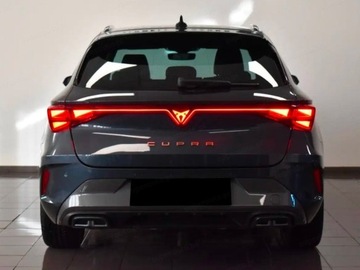 Cupra Leon II 2025 CUPRA Leon Sportstourer 1.5 eTSI mHEV DSG Combi 150KM 2025, zdjęcie 4