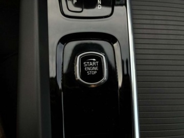Volvo XC60 II 2021 Volvo XC 60 2.0 B4 190KM Momentum Automat Kamera Virtual LED Salon PLSerwi, zdjęcie 23