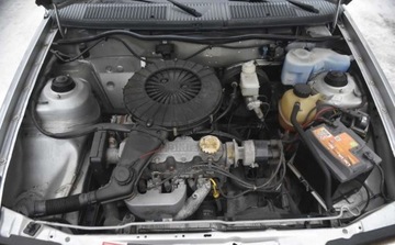 Opel Kadett E Sedan 1.4 i 60KM 1991 Opel Kadett Opel Kadett 1.4 GL 1.4 Benzyna 60KM, zdjęcie 10