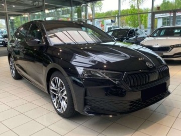 Skoda Octavia IV Liftback 1.5 TSI EVO 150KM 2026 SKODA Octavia Sportline 1.5 TSI mHEV DSG Combi 150KM 2026, zdjęcie 2