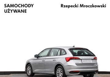 Skoda Scala Hatchback Facelifting 1.0 TSI 115KM 2024 Skoda Scala 1.0 TSI 110KM Selection DSG Reflektory LED Czujniki Parkowania, zdjęcie 6