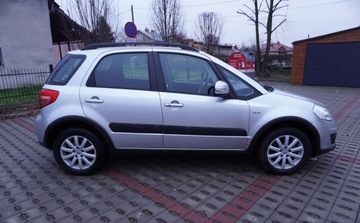 Suzuki SX4 I Hatchback Facelifting 2.0 DDiS 135KM 2012 Suzuki SX4 Zarejestrowany Navi Klimatronik 4x4 Tempomat Keyless Go 2.0, zdjęcie 3