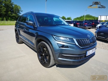 Skoda Kodiaq I SUV 2.0 TDI 190KM 2018 Skoda Kodiaq 2,0 TDI 4X4 190KM skora navi alu pdc kamera 7 osobowy oplacony, zdjęcie 3