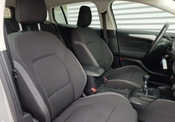 Ford Focus IV Kombi 1.0 EcoBoost 125KM 2019 Ford Focus 125KM EcoBoost Trend Edition P.Zima SalonPL SerwisASO FV23 Gwar, zdjęcie 29