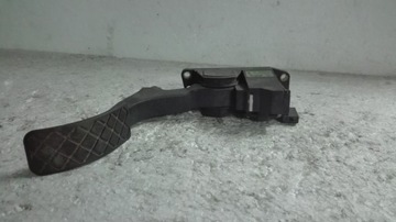 PEDAŁ GAZU Volkswagen 0281002342
