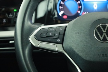 Volkswagen Golf VIII Variant 1.5 TSI 130KM 2022 VW Golf 1.5 TSI, Salon Polska, 1. Właściciel, zdjęcie 15