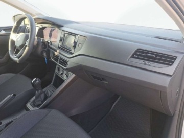 Volkswagen Polo VI Hatchback 5d Facelifting 1.0 TSI 95KM 2022 Volkswagen Polo Benzyna 95KM, zdjęcie 30