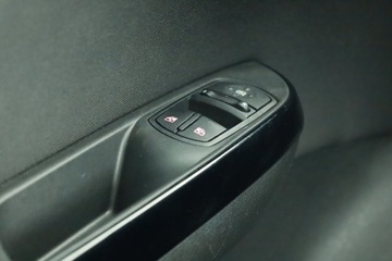 Opel Corsa E Hatchback 3d 1.4 Twinport 75KM 2017 Opel Corsa 1.4, Salon Polska, Serwis ASO, Klima, zdjęcie 13