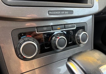 Volkswagen Passat B6 Variant 2.0 TDI-CR DPF 110KM 2010 Volkswagen Passat 2.0 TDI B6 DSG KLIMA NAVI Oplacony Stan bdb ZAMIANA, zdjęcie 5