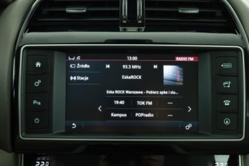 Jaguar XE Sedan 2.0 i4 180KM 2018 Jaguar XE 20d, Salon Polska, Serwis ASO, 177 KM, zdjęcie 8