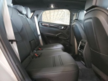 Porsche Cayenne III 2023 Porsche Cayenne Coupe 2023 3.0l 3.0 Benzyna 335KM, zdjęcie 10