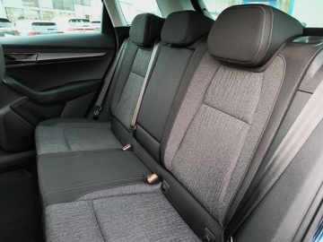 Skoda Karoq Crossover Facelifting 2.0 TDI SCR 150KM 2022 Skoda Karoq 2.0 TDI SCR 4x4 Style DSG, 150KM,, zdjęcie 25