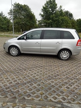 Opel Zafira B 1.7 CDTI ecoFLEX 110KM 2013 Opel Zafira B 1,7, zdjęcie 2
