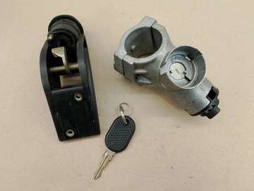 FIAT CROMA 85-96 SPÍNACÍ SKŘÍŇKA KLÍČEK ZÁMEK KRYT KUFRU