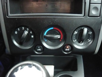 Ford Fusion 1.2 i 16V 75KM 2005 Ford Fusion 1.25 75 KM ,klimatyzacja, BEZ rdzy WARTO ,opłacony , transport, zdjęcie 13